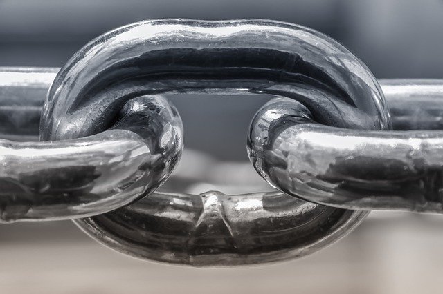 a chain link